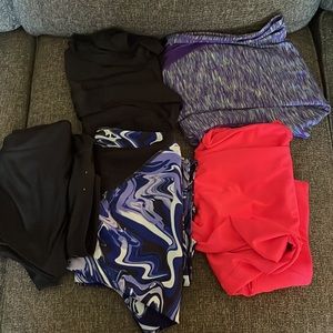 5 pairs of work out pants